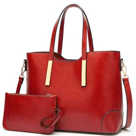 FREE SHIPPING - 2 PIECE PURSE SET RED - Picture 1 of 2